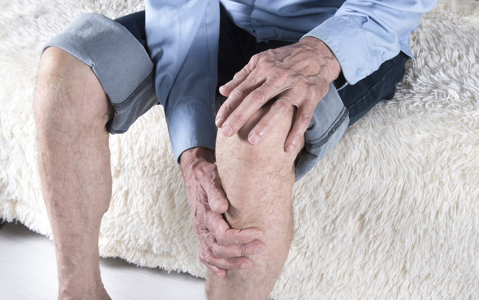 Is it Arthritis or Bursitis that’s Causing Your Joint Pain?